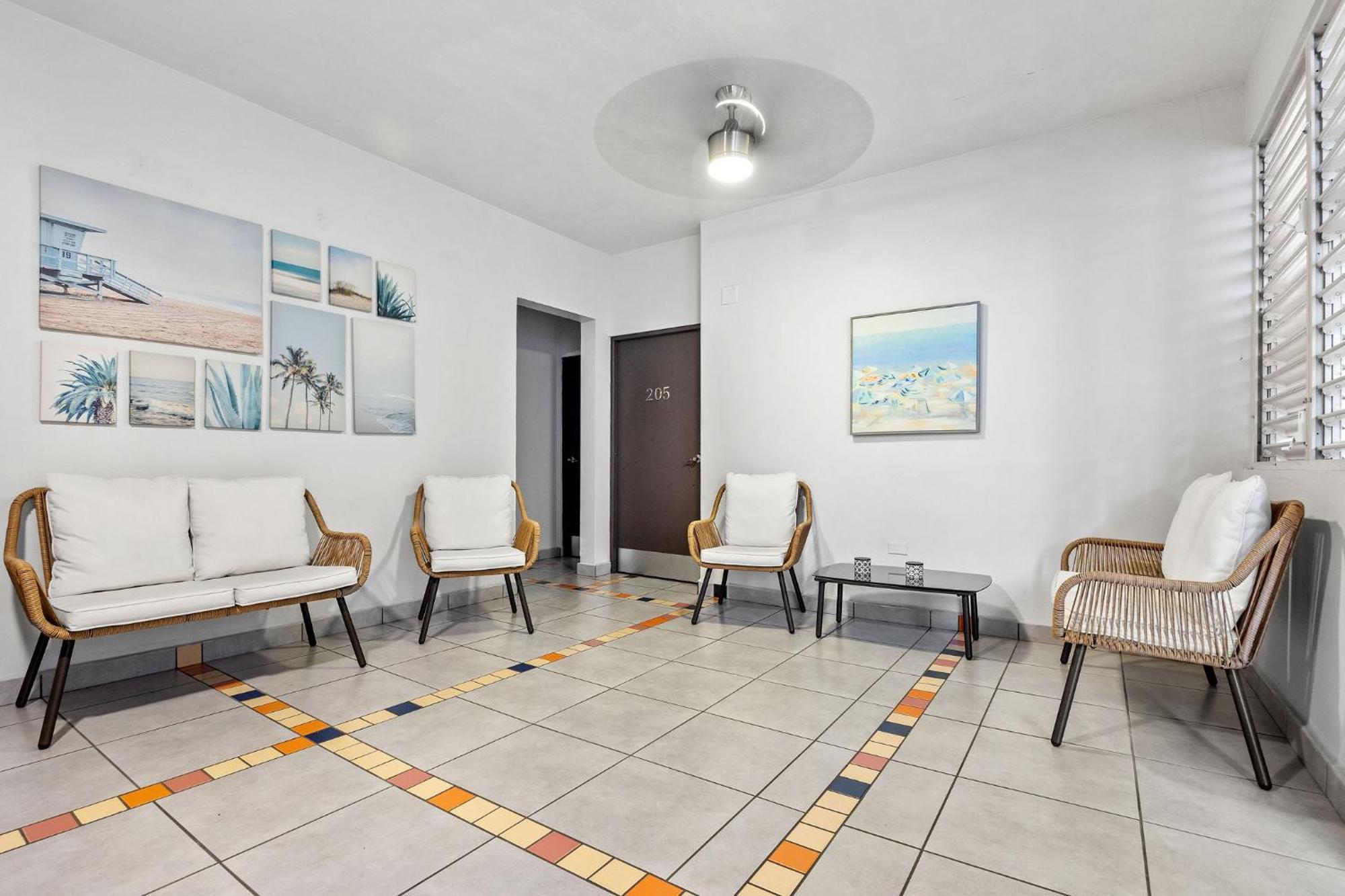 Rincon Plaza Hotel Buitenkant foto