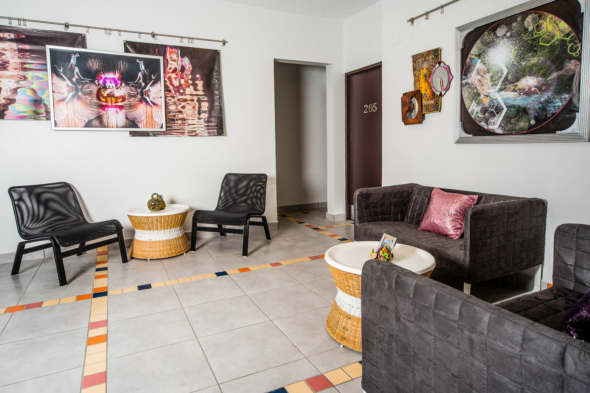 Rincon Plaza Hotel Buitenkant foto